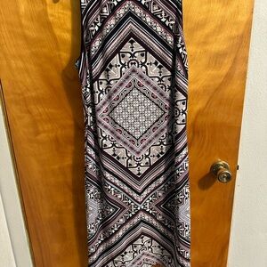 White House Black Market Black and White Sleeveless Sheath Maxi Dress